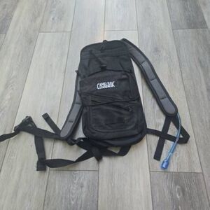 Camelbak Mule hydration small black hiking back pack Great pockets in this